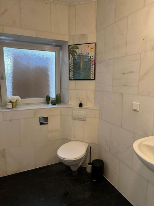 2 Raum City-Apartment 5Min Zum Hbf Grupello-2 Dusseldorf Ngoại thất bức ảnh